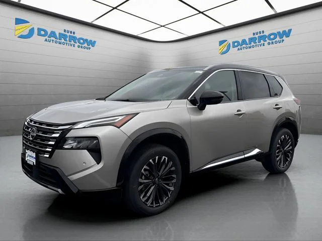 New 2026 Champagne Silver Metallic / Super Black Two-tone Nissan Platinum image 1