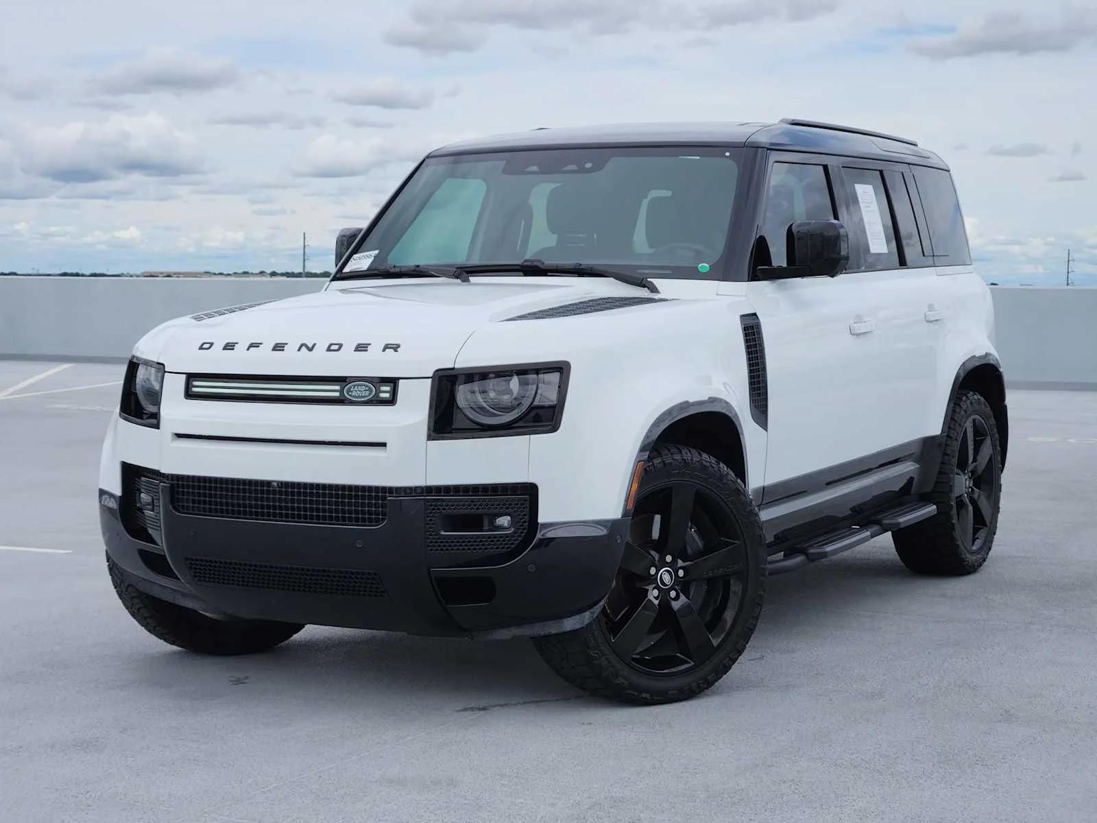 2025 Land Rover Defender