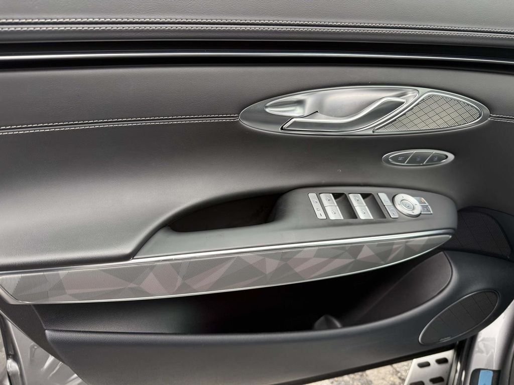Used 2024 Silver Genesis 3.5T Sport image 14