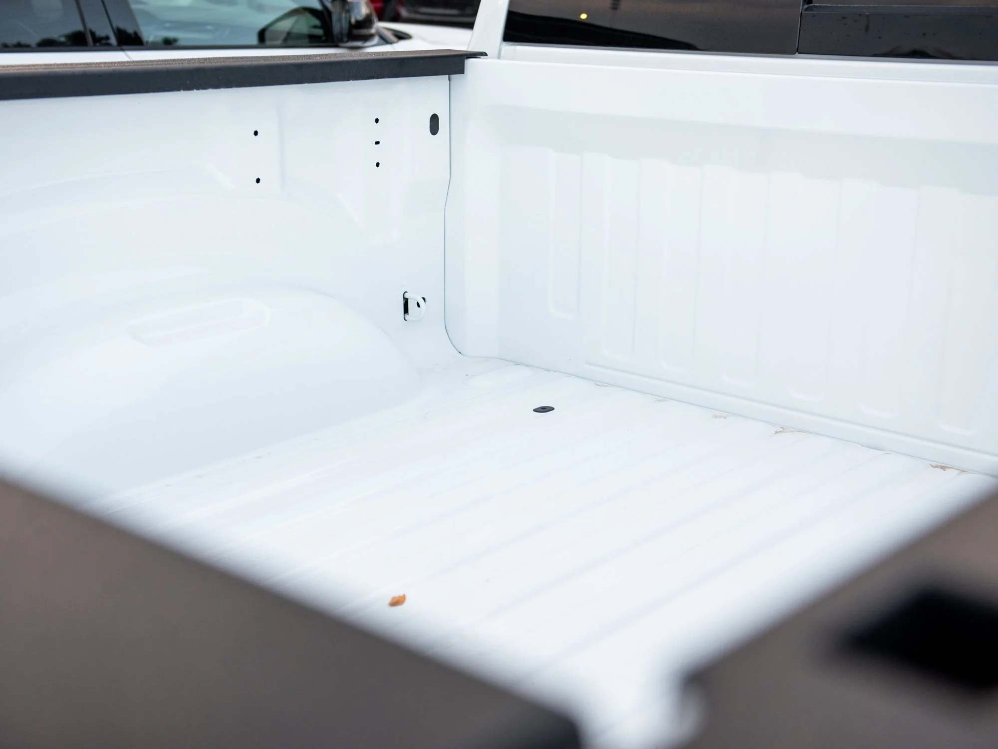 New 2026 White RAM Big Horn Night* Crew Cab 4x4, Heated Seats/Wheel, Alpine Audio, Level 2 Equip Group image 7