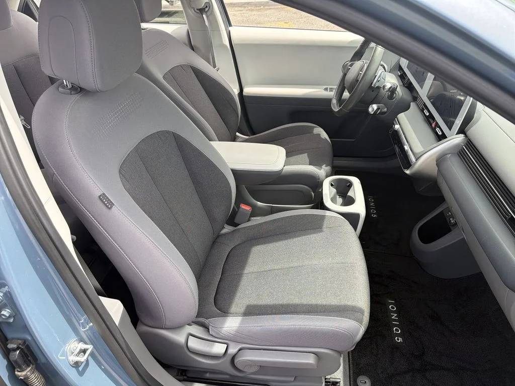 Used 2024 Blue Hyundai SEL image 25
