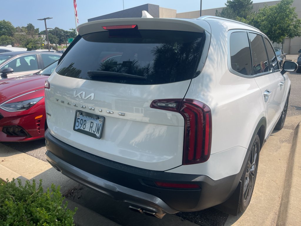 Used 2022 Glacial White Pearl Kia SX image 5