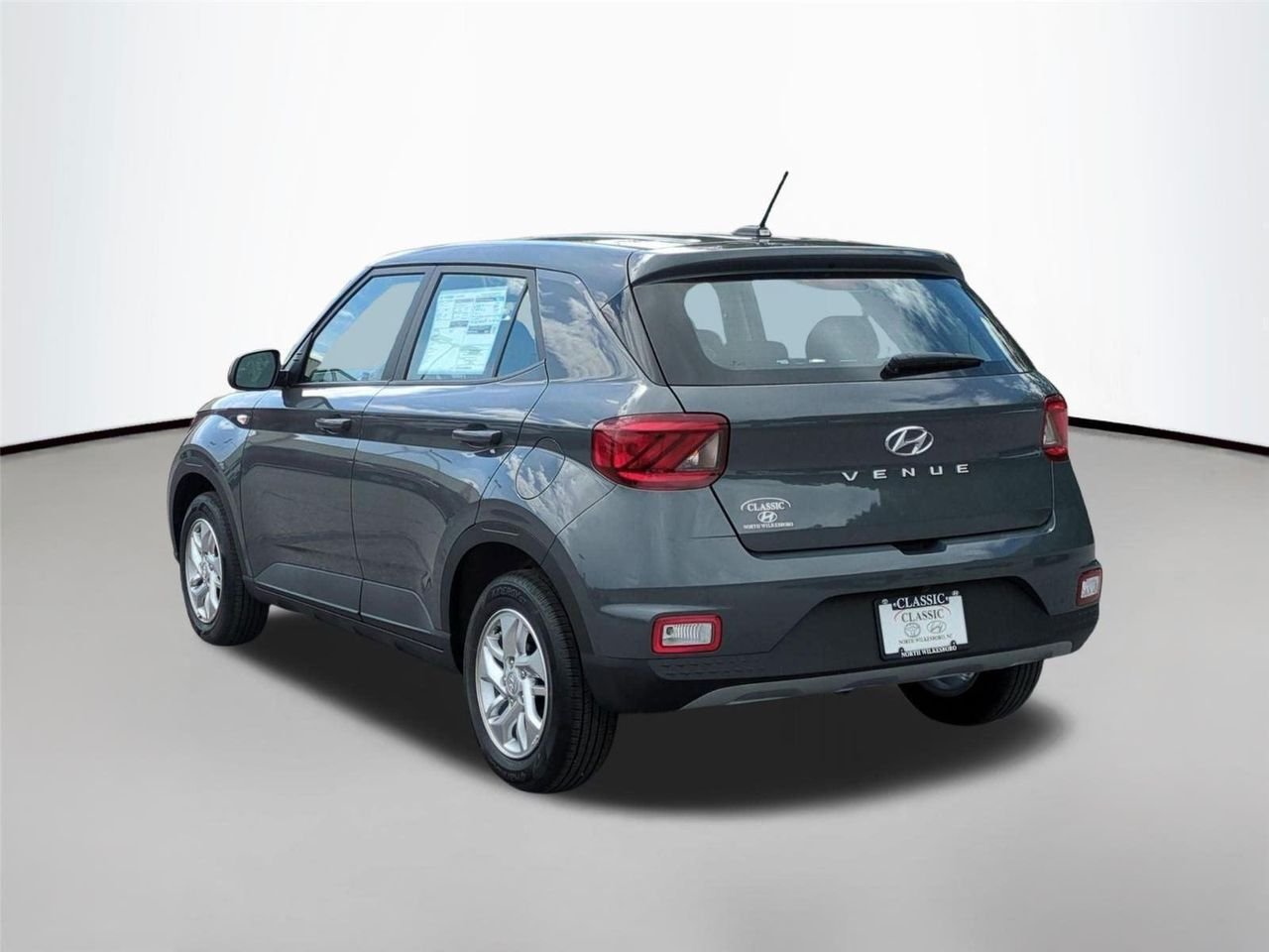 New 2026 Ecotronic Gray Hyundai SE image 3