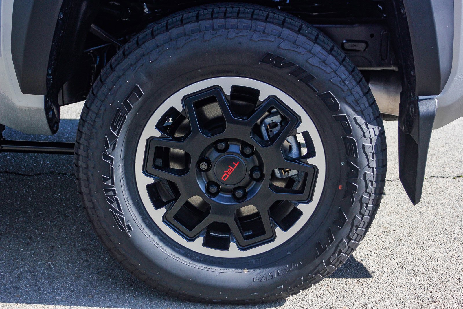 2026 Toyota Tacoma TRD Off Road - Photo 11