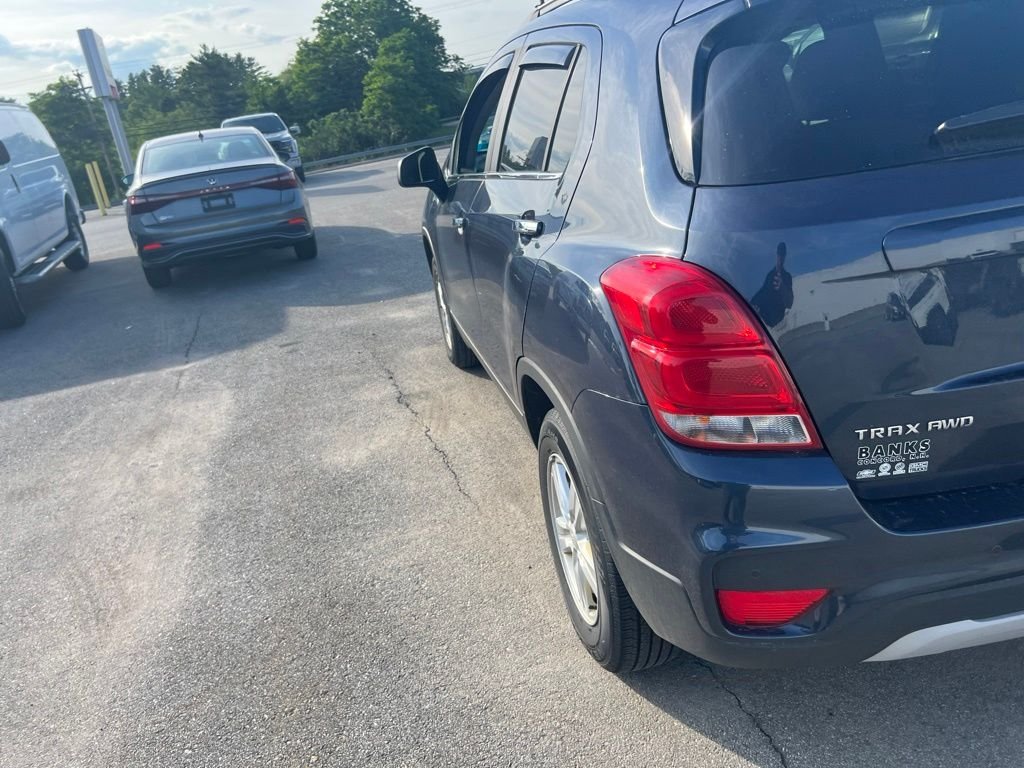 Used 2019 Storm Blue Metallic Chevrolet LT image 5