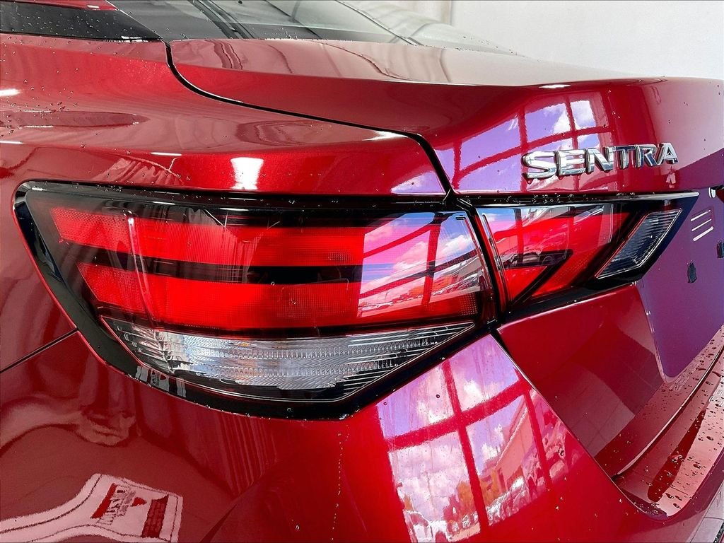 Used 2023 Red Nissan SV image 33