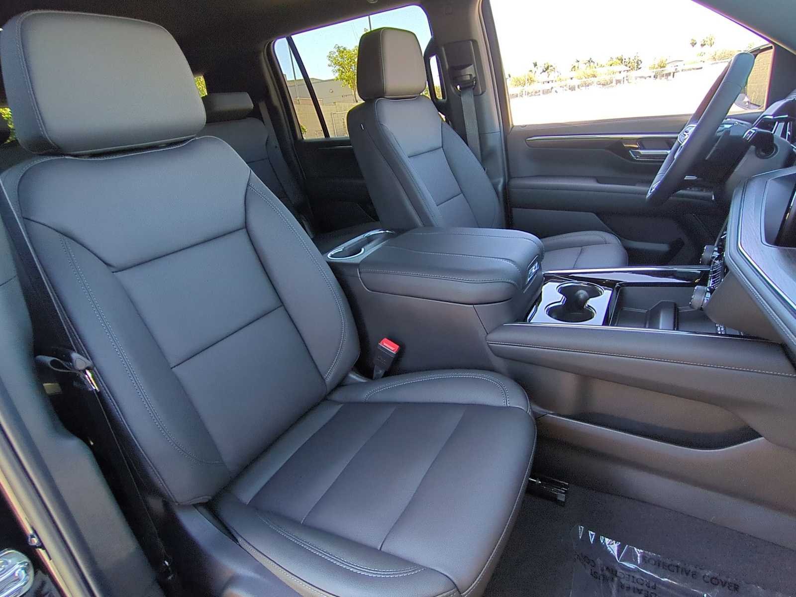 New 2026 Black Chevrolet LT image 27