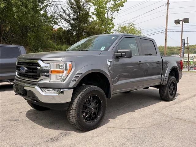 Used 2022  Ford XLT image 8