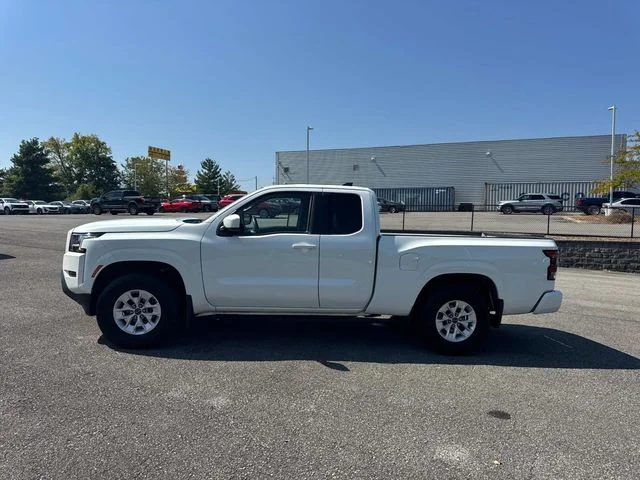 Used 2024 White Nissan SV image 7