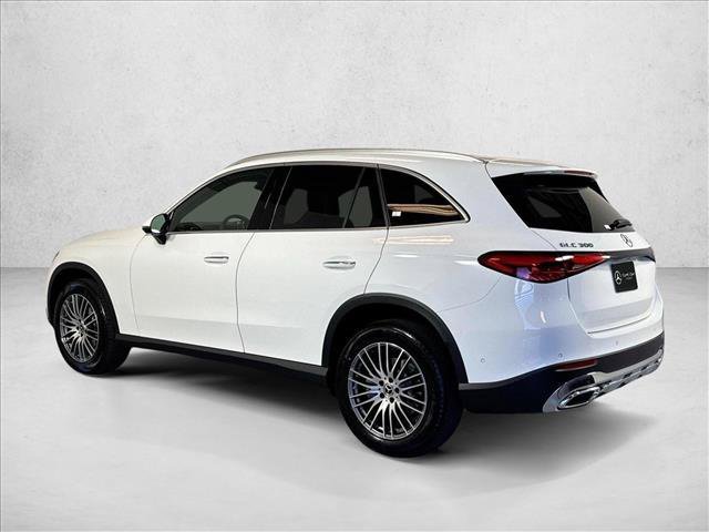 New 2026 Polar White Mercedes-Benz GLC 300 image 37