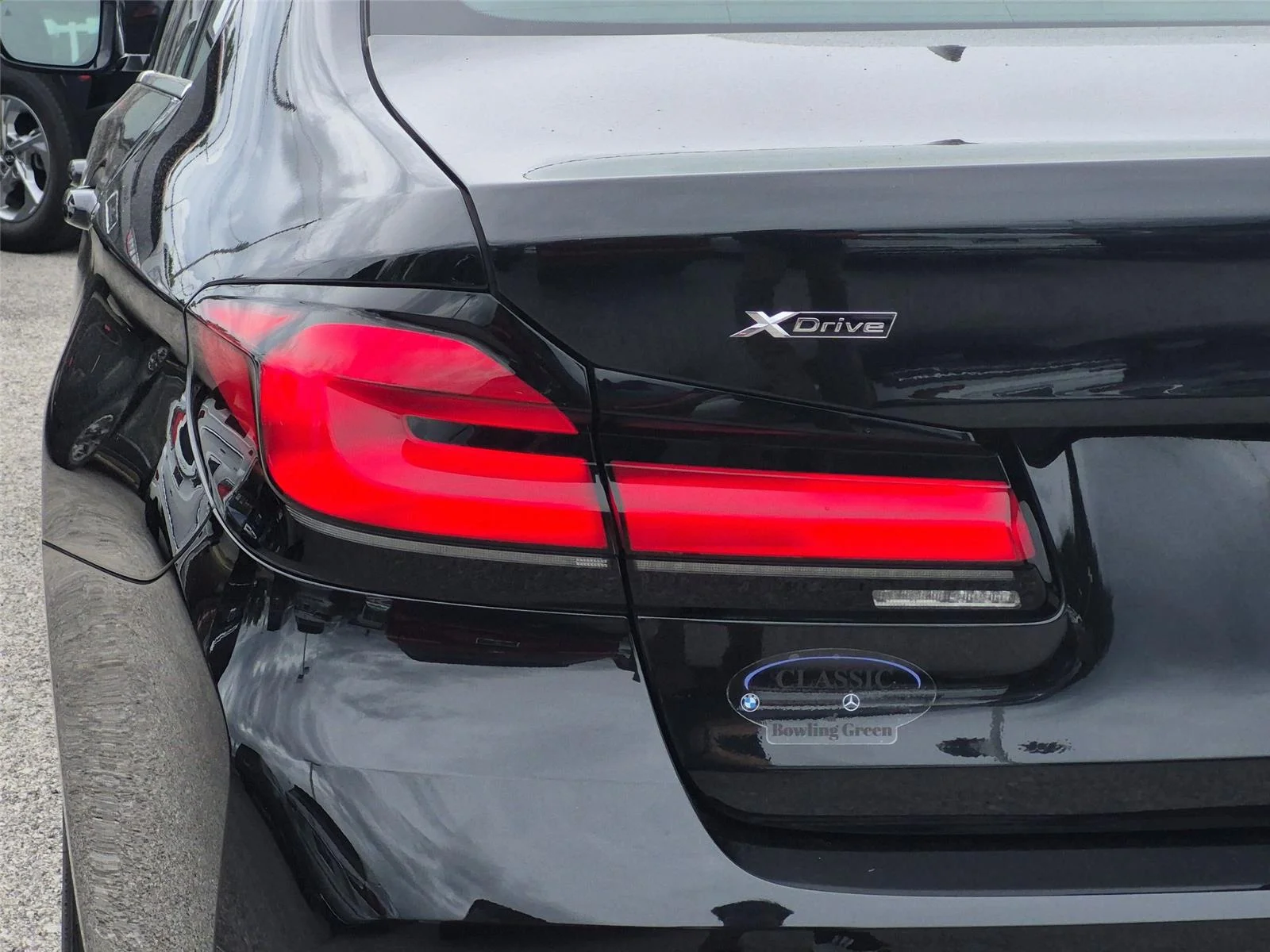 Certified Used 2023 Black Sapphire Metallic BMW xDrive image 12