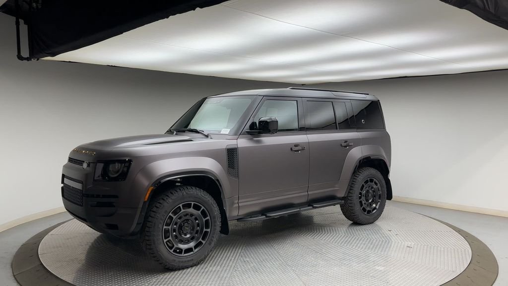 New 2026 Charente Grey Land Rover OCTA image 6