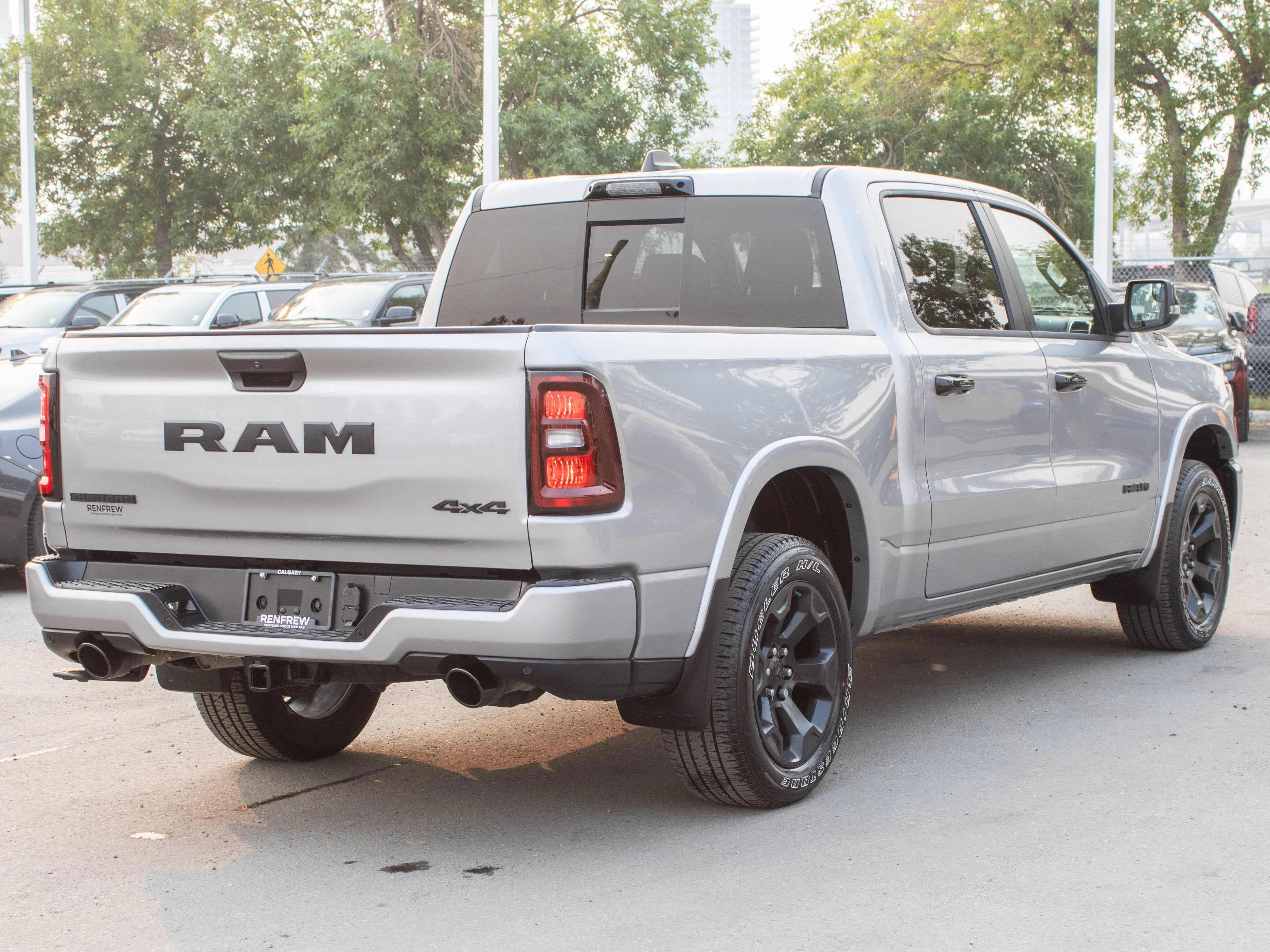 Used 2025 Silver RAM Big Horn*| 3.0L Hurricane Twin Turbo | Heated Seats | Heated Steering Wheel | image 20