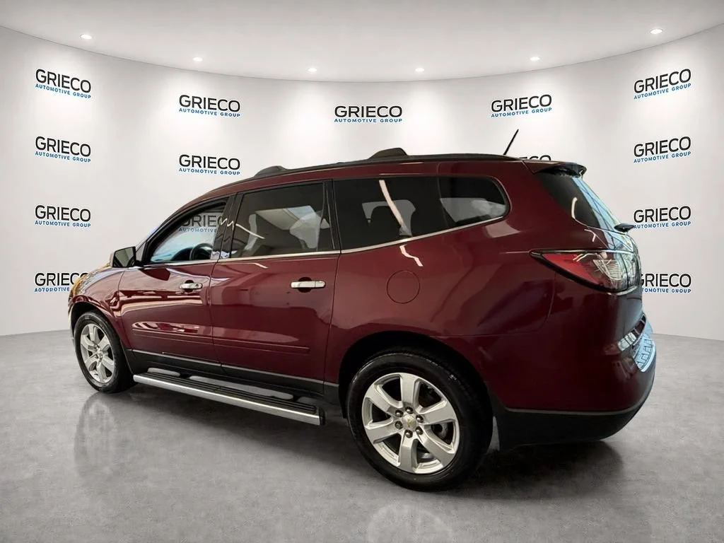 Used 2017 SIREN RED TINTCOAT Chevrolet LT image 5