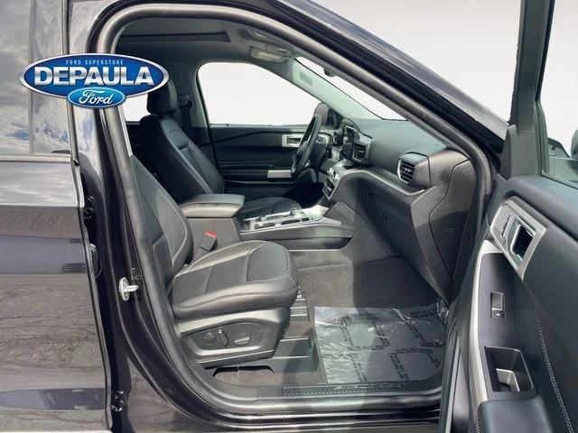 Certified Used 2023 Black Ford XLT image 19