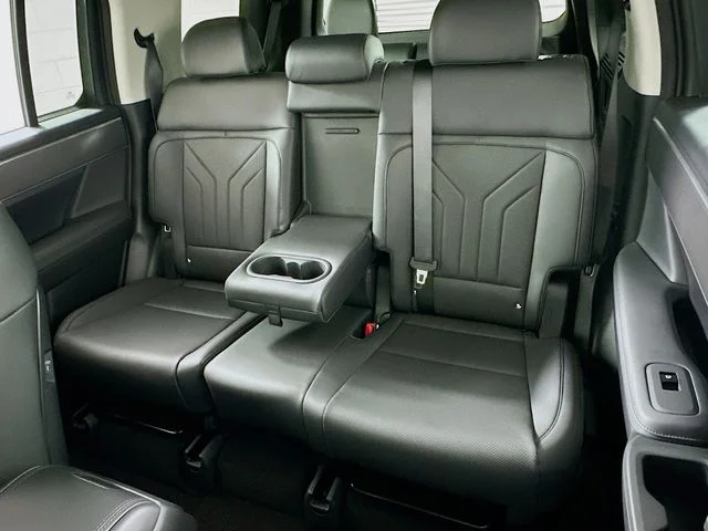 New 2026 Hyundai SANTA FE HYBRID SEL