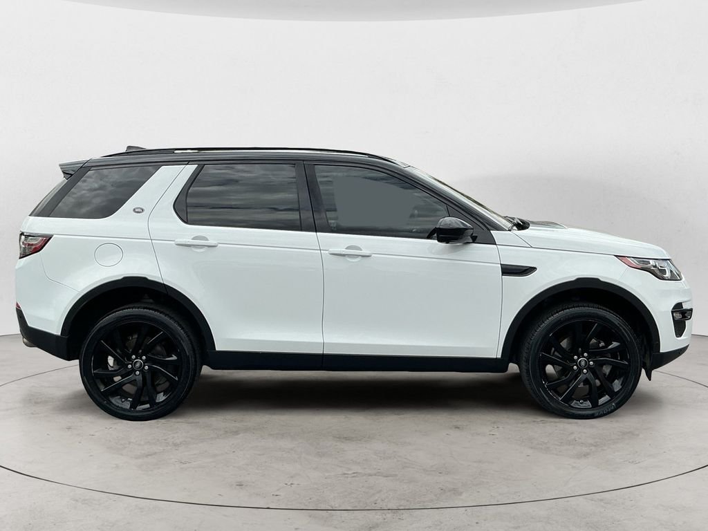 Used 2017 White Land Rover HSE Luxury image 4