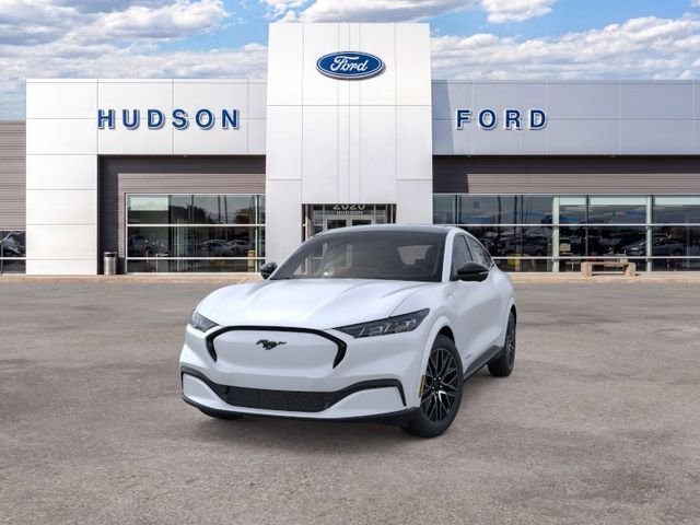 New 2026 Star White Metallic Tri-coat Ford Premium image 2