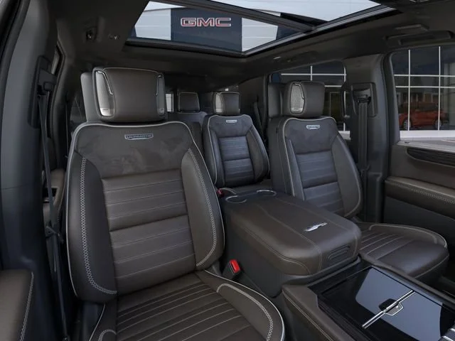 2026 GMC Yukon Denali Ultimate - Photo 16