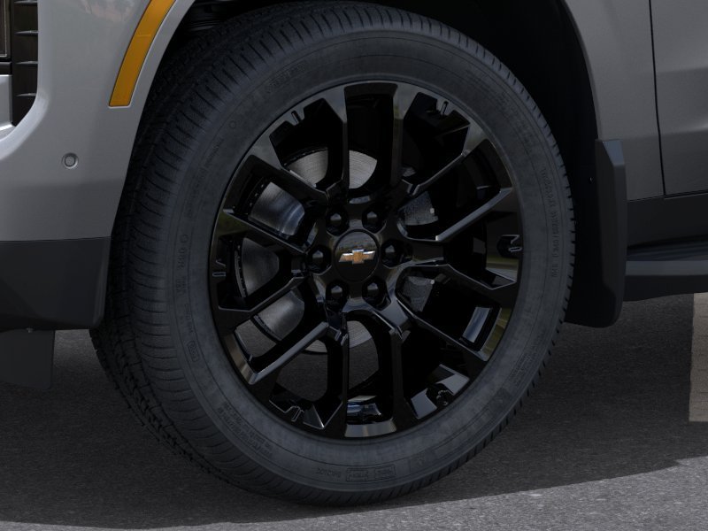2027 Chevrolet Tahoe LT - Photo 9