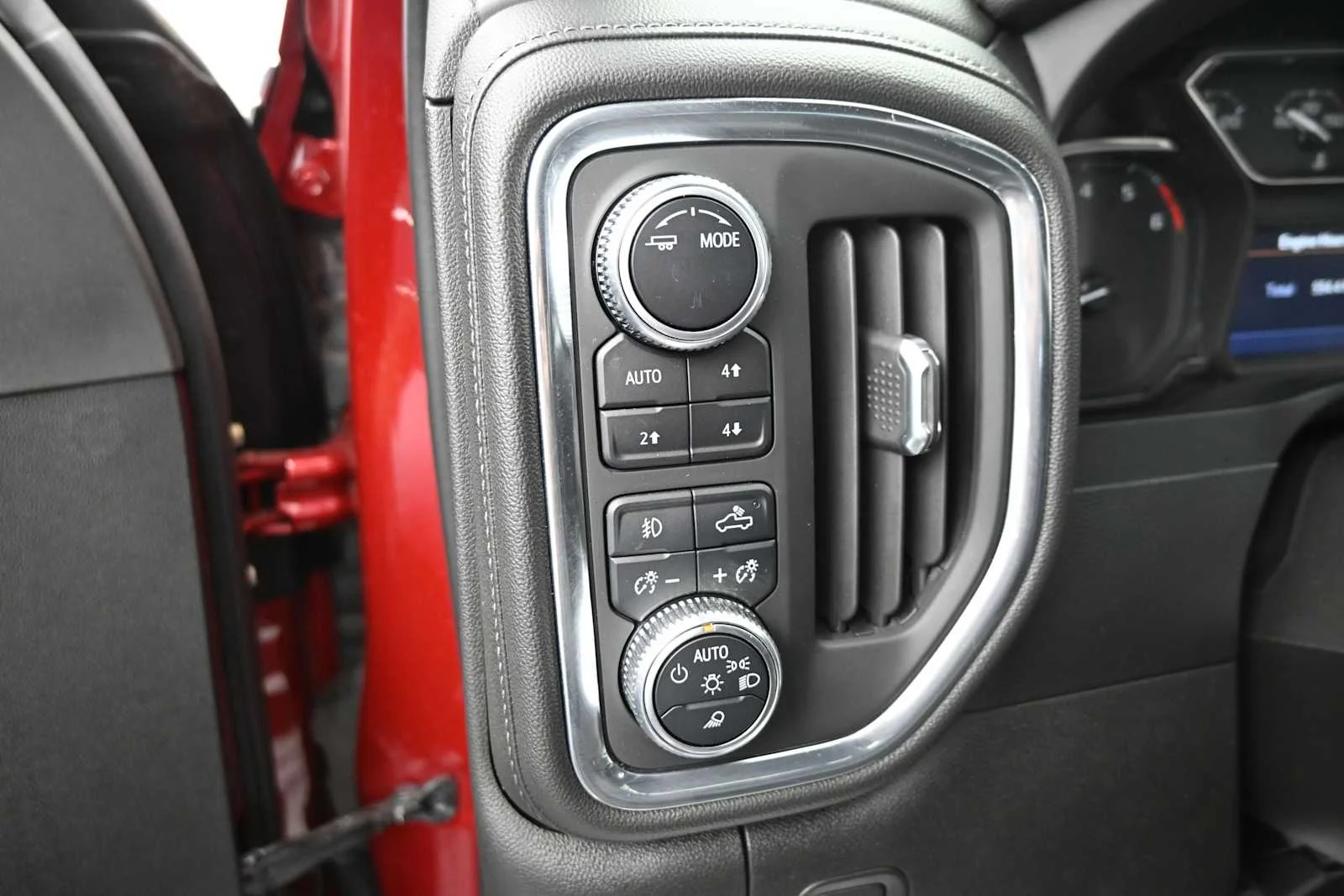 Used 2022 Cayenne Red Tintcoat GMC SLT image 20