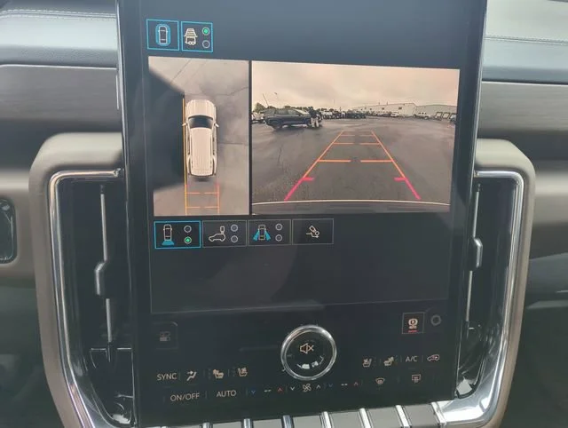 New 2026 Glacier White Tricoat GMC Denali Ultimate image 21