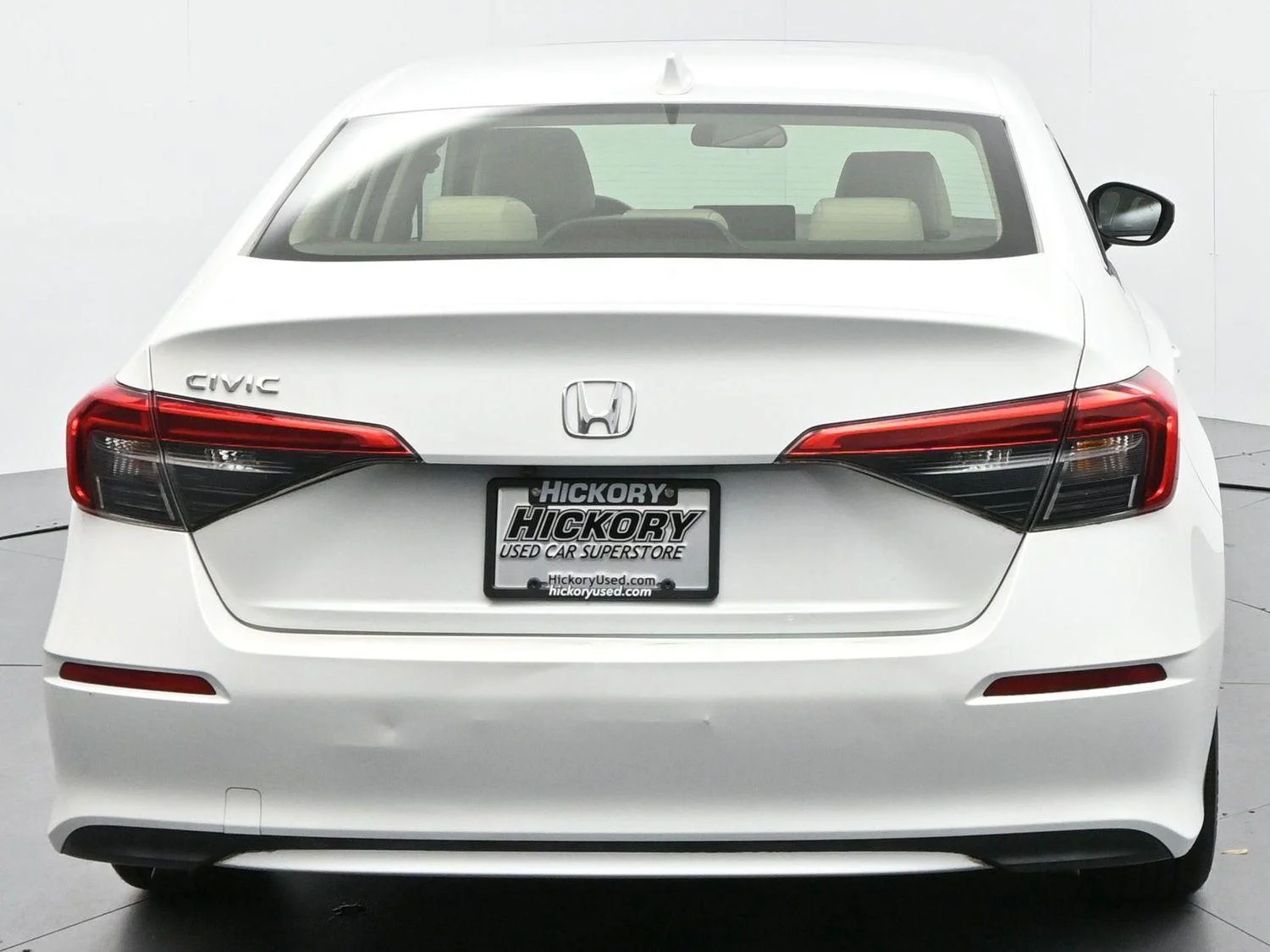 Used 2022 Platinum White Pearl Honda EX image 6