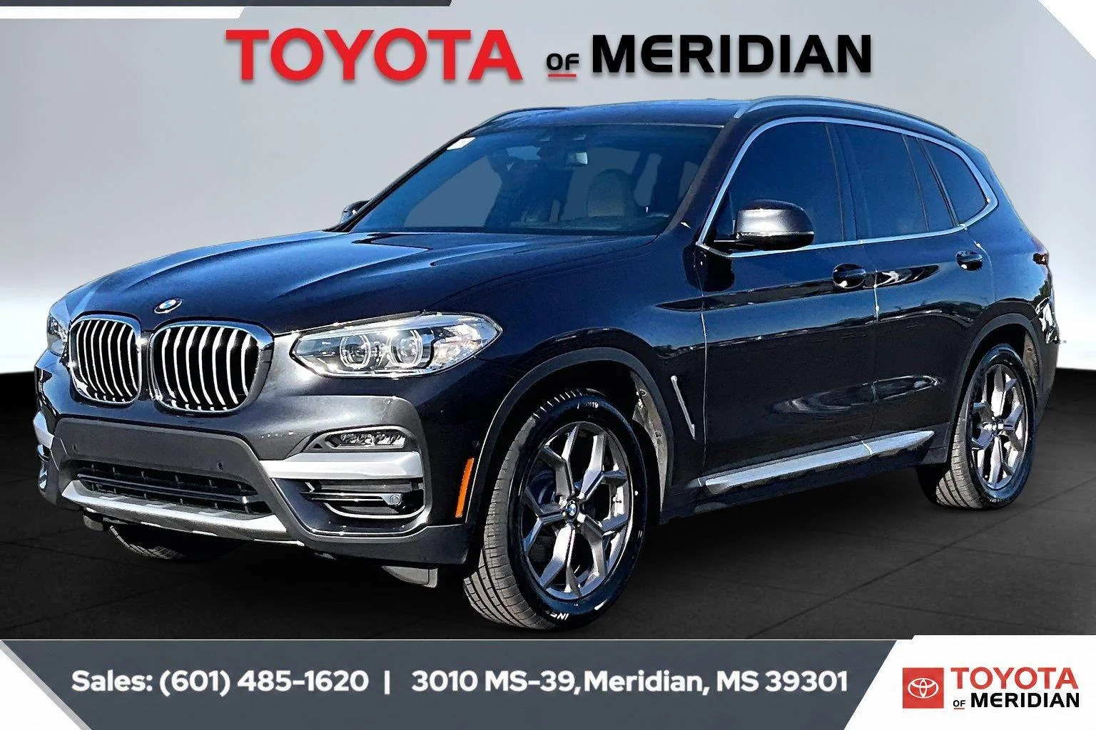 Used 2020 Dark Graphite Metallic BMW xDrive30i image 10