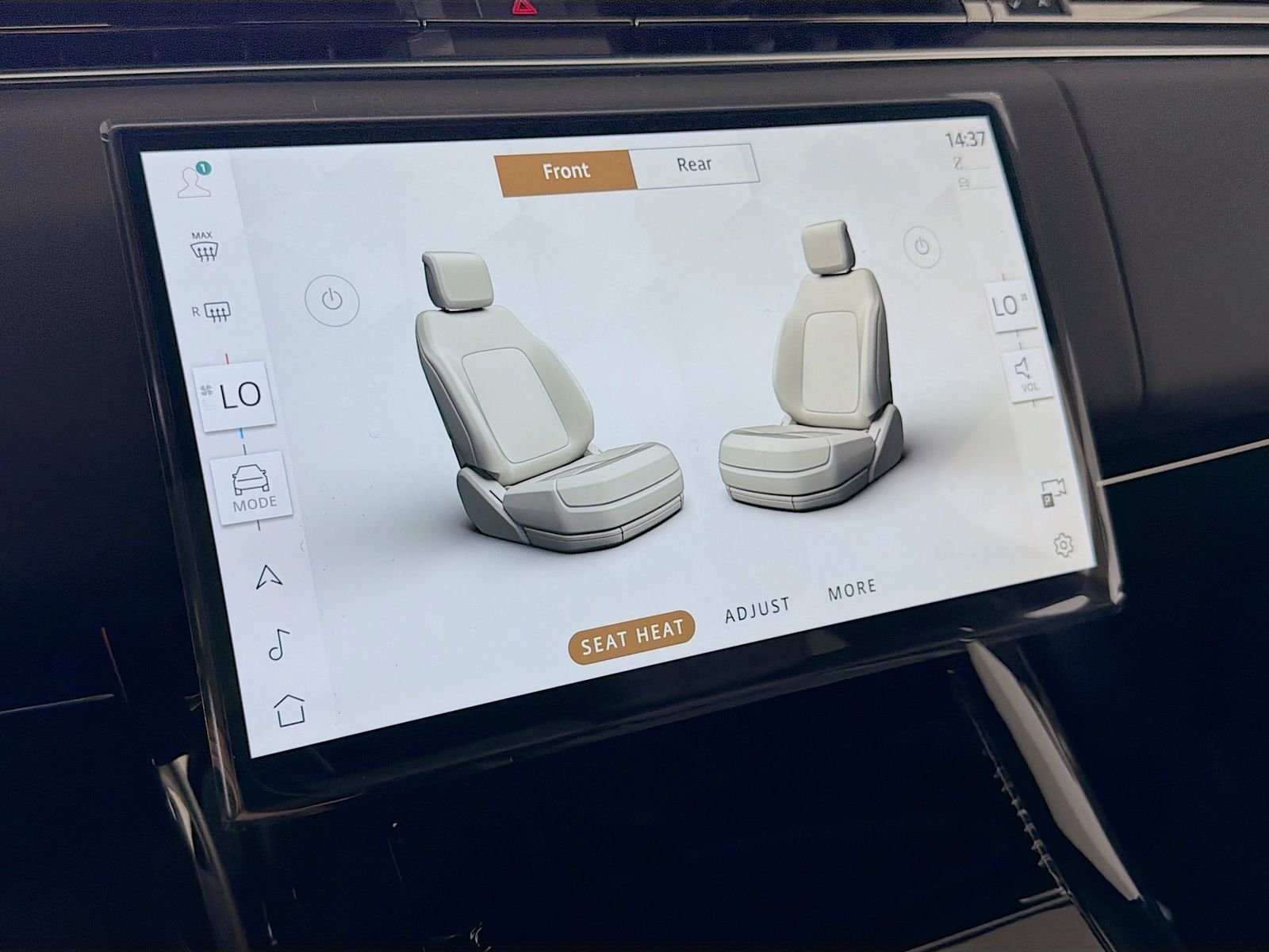 New 2026 Borasco Grey Land Rover SE image 20