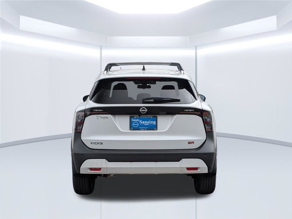 2026 Nissan KICKS SR - Photo 6