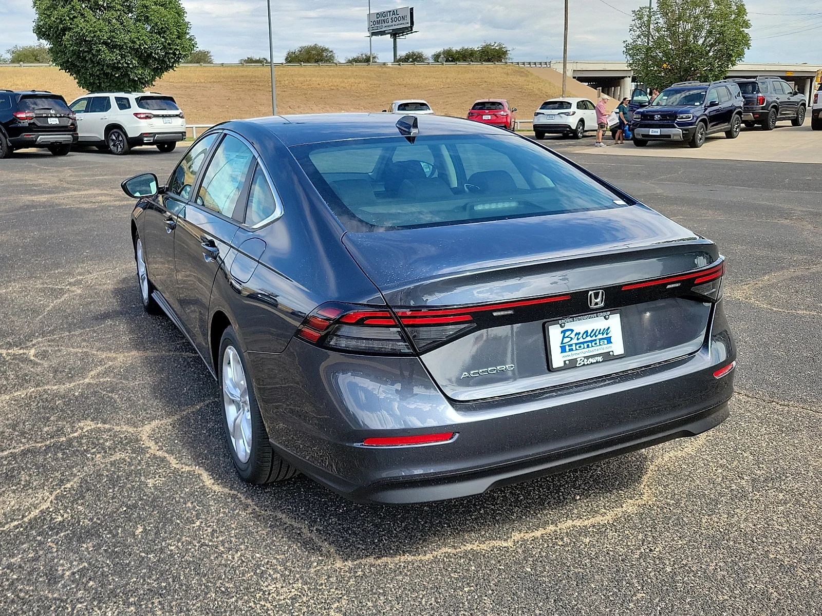 New 2026 Meteorite Gray Metallic Honda LX image 8