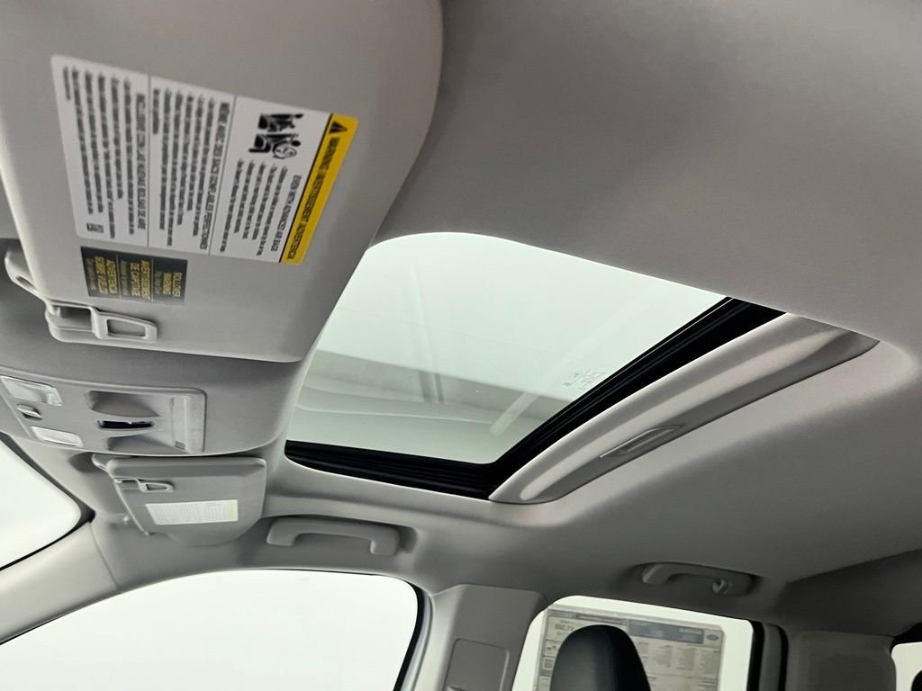 New 2026 White Ford Lariat image 5