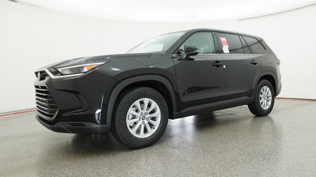 New 2026 Midnight Black Metallic Toyota XLE image 8