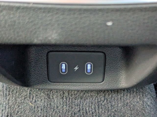 Used 2025 Black Hyundai Limited image 13