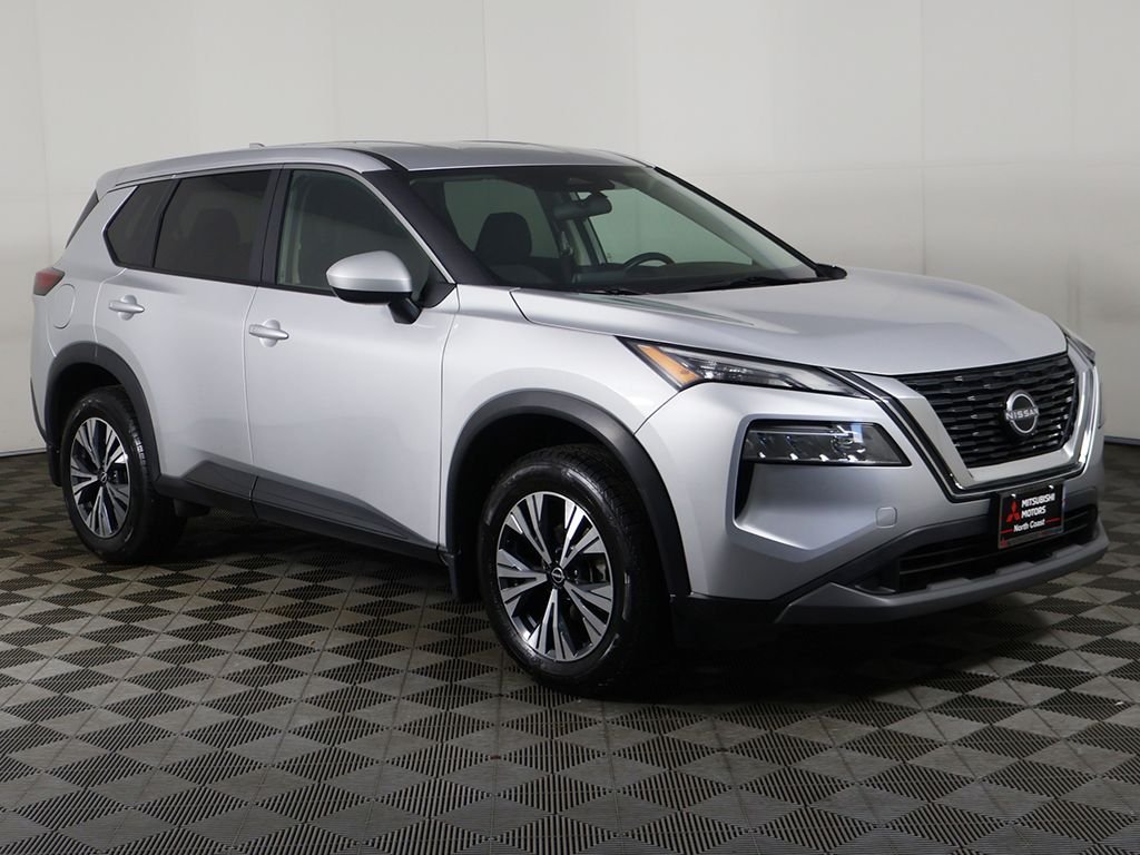 Used 2023 Silver Nissan SV image 43