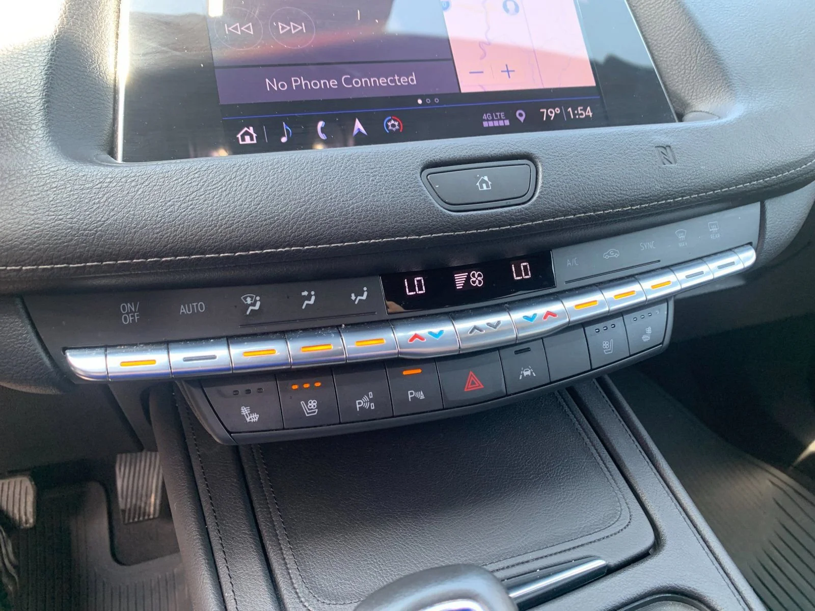 Used 2019 AUTUMN METALLIC Cadillac AWD Premium Luxury image 22