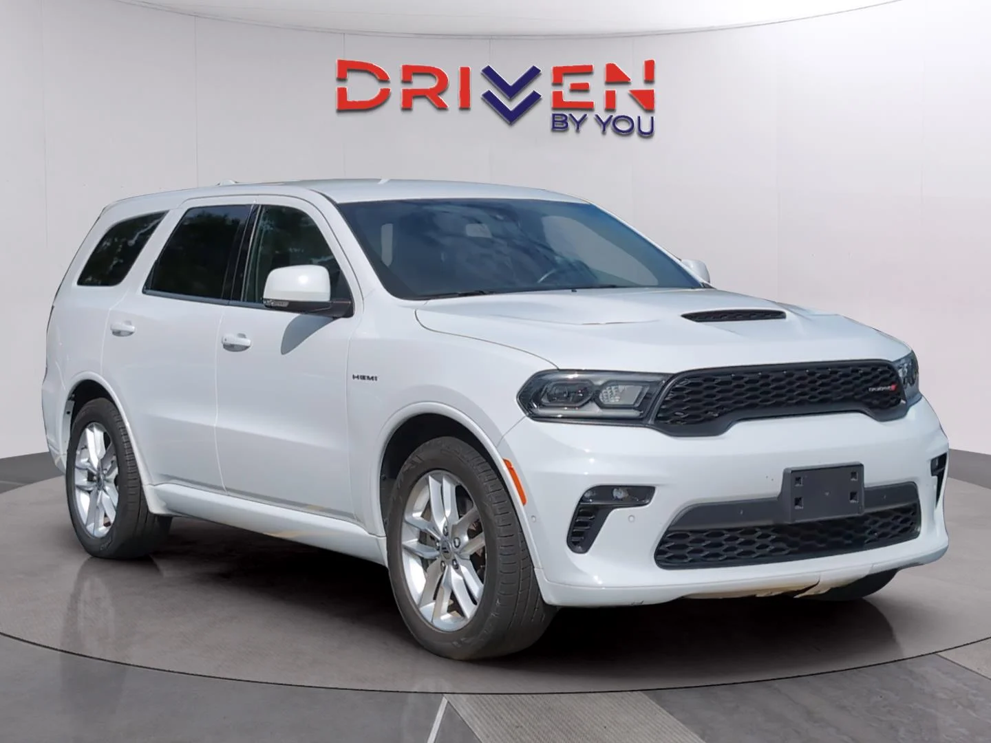 Used 2022 White Knuckle Clearcoat Dodge R/T image 7