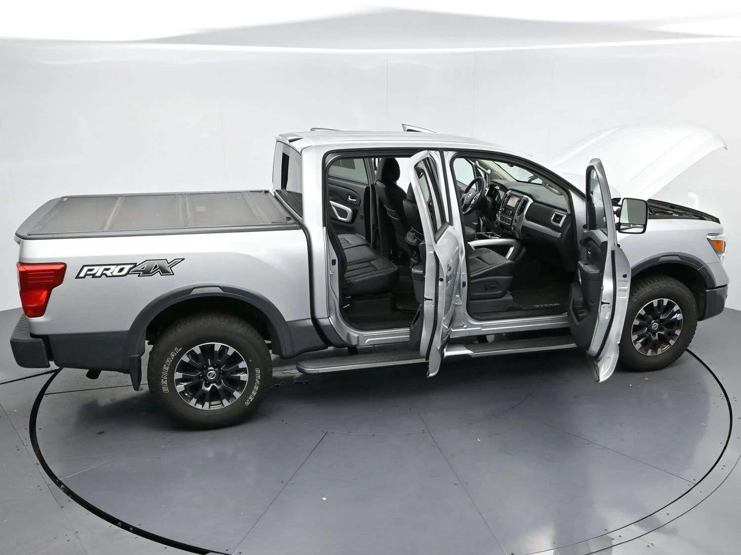 Used 2018 Brilliant Silver Nissan PRO-4X image 44