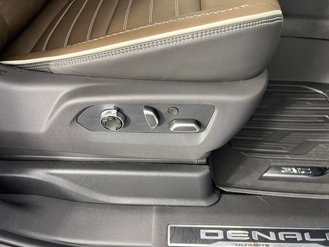 New 2026 Glacier White Tricoat GMC Denali Ultimate image 47