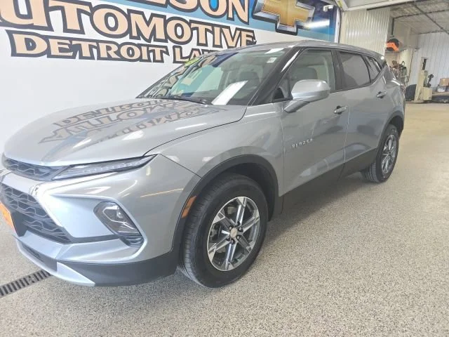 2025 Chevrolet Blazer 2.0T 2LT AWD's photo