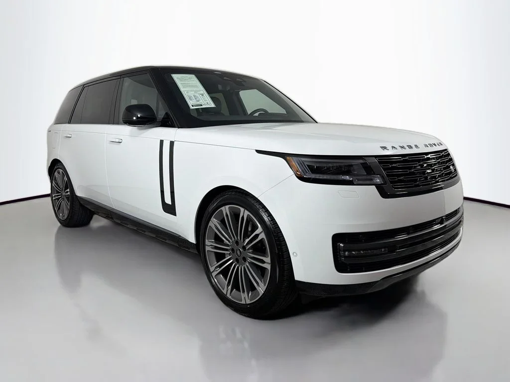 Certified Used 2025 White Land Rover SE image 3