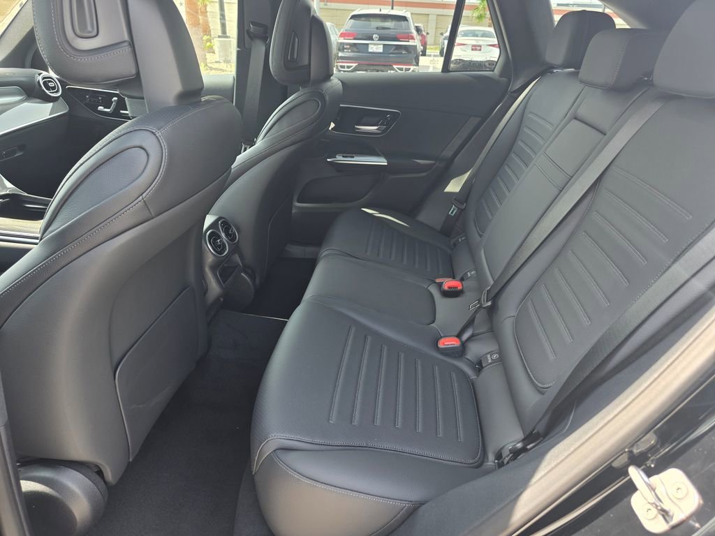 New 2026 Black Mercedes-Benz GLC 300 image 45