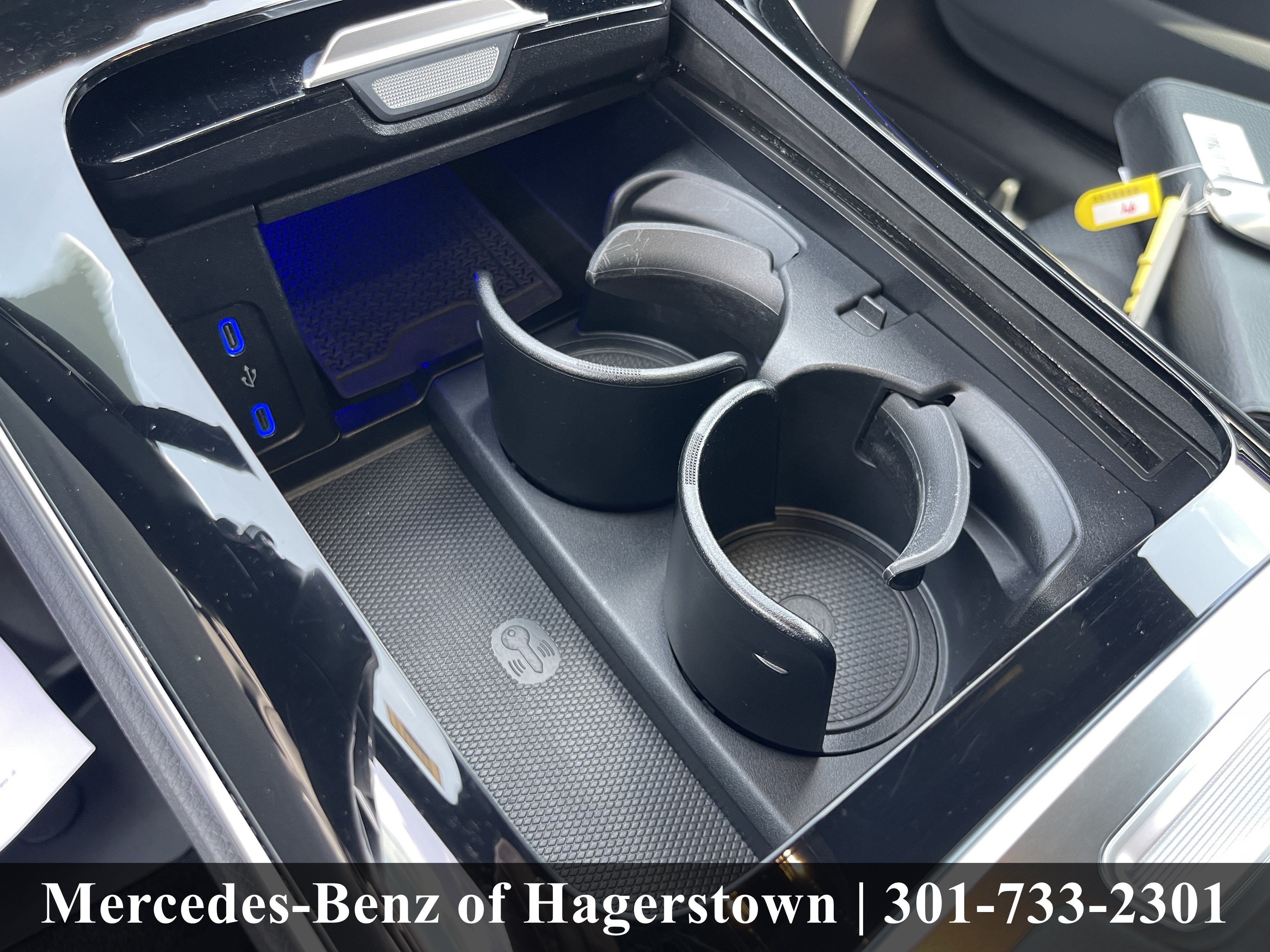 Certified Used 2023 Obsidian Black Metallic Mercedes-Benz EQS 450 4MATIC® Sedan image 15