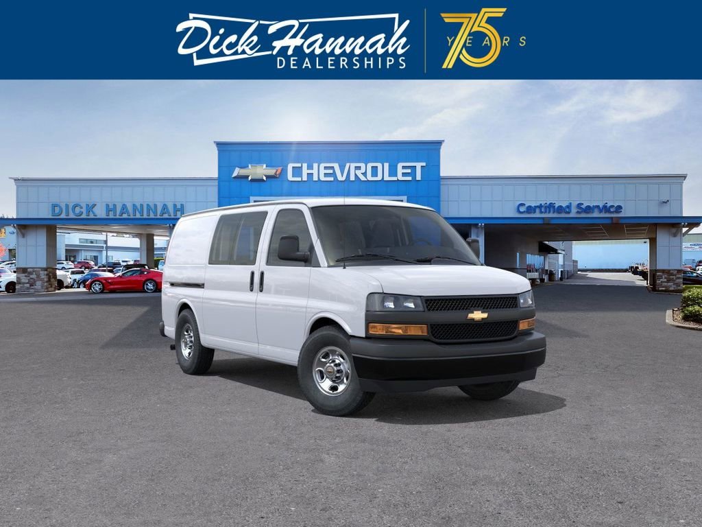 2026 Chevrolet Express 2500 Work Van HD's photo