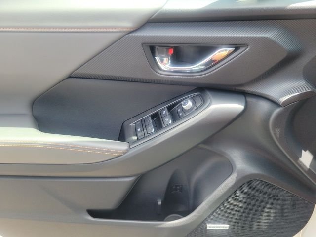 2025 Subaru Crosstrek Limited - Photo 14