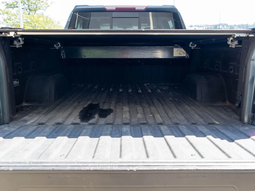 Used 2019 Gray Chevrolet RST image 32