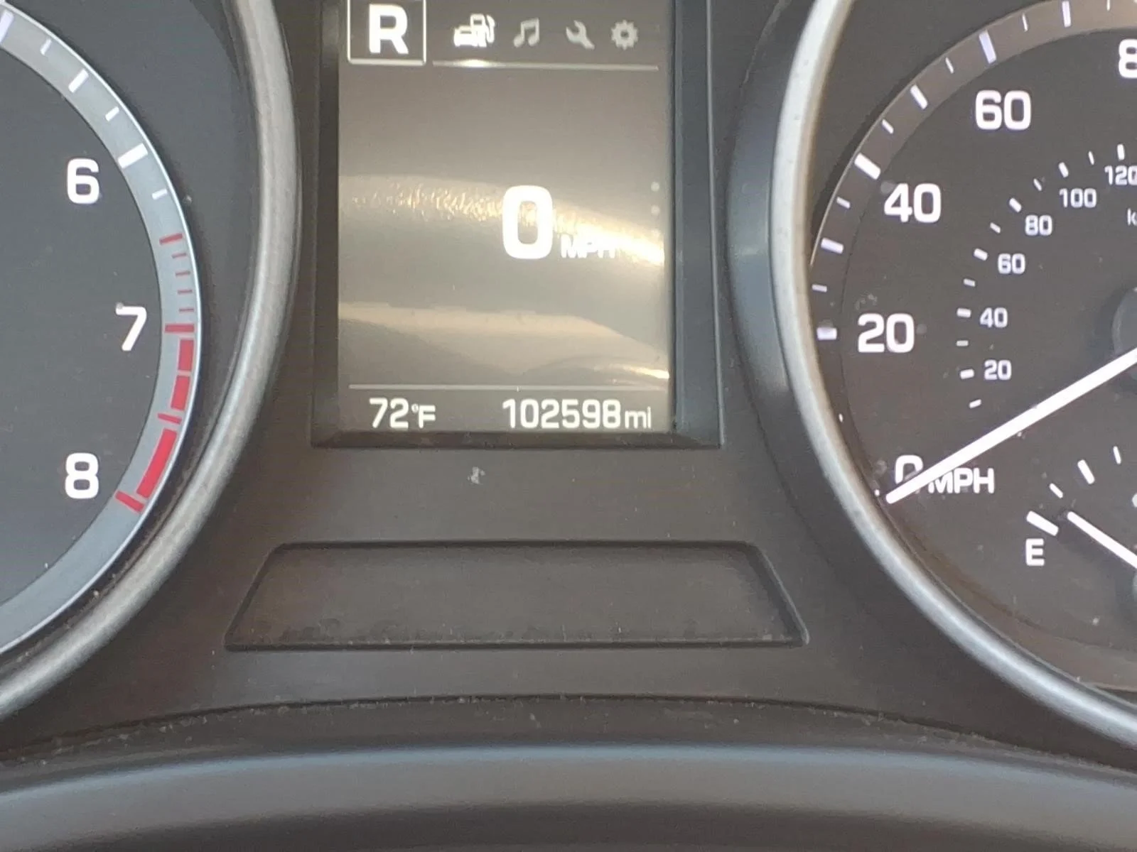 Used 2018 Sparkling Silver Kcs Hyundai 2.4 Base image 24