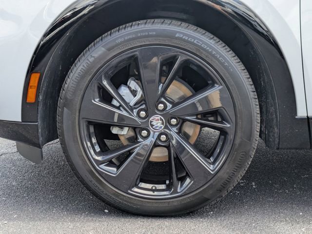 Used 2023 Summit White Buick Essence image 14
