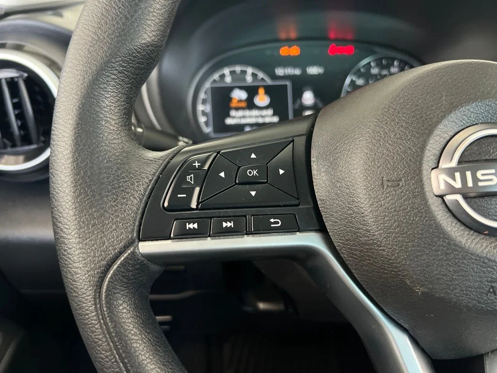 Used 2023 Electric Blue Metallic Nissan SV image 29