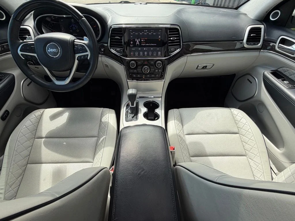 Used 2020 White Jeep Summit image 11